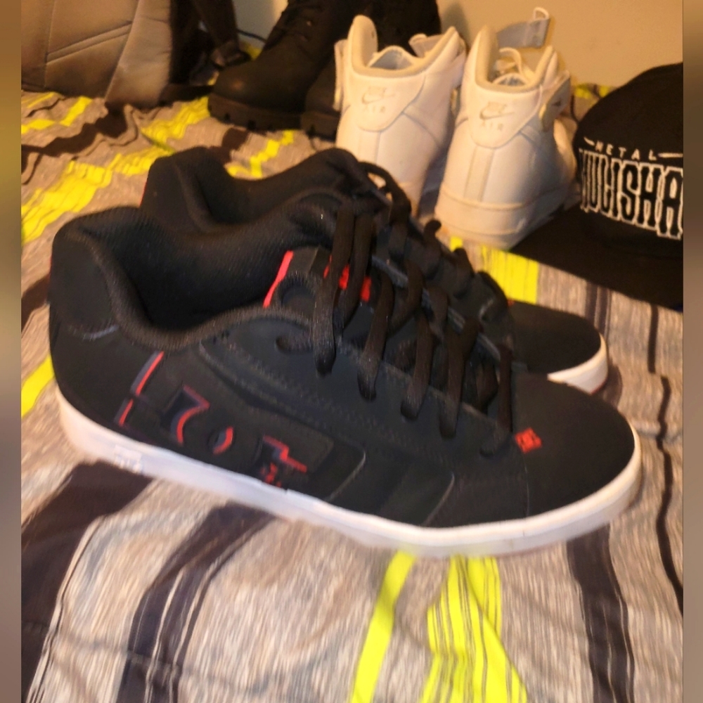 DC Shoes, size is 9.5 brand new, black with red
